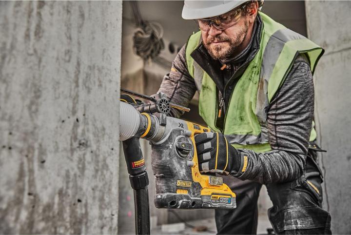 Produktbild DeWalt 18V SDS-plus Akku Kombihammer mit 2x 5Ah Powerstack Akku (Bohrhammer)