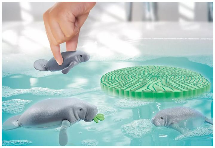 Actual product image Playmobil Boat trip to the manatees (71010, Playmobil Wiltopia)