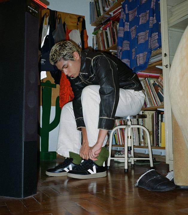 Produktbild Veja V-12 (42)