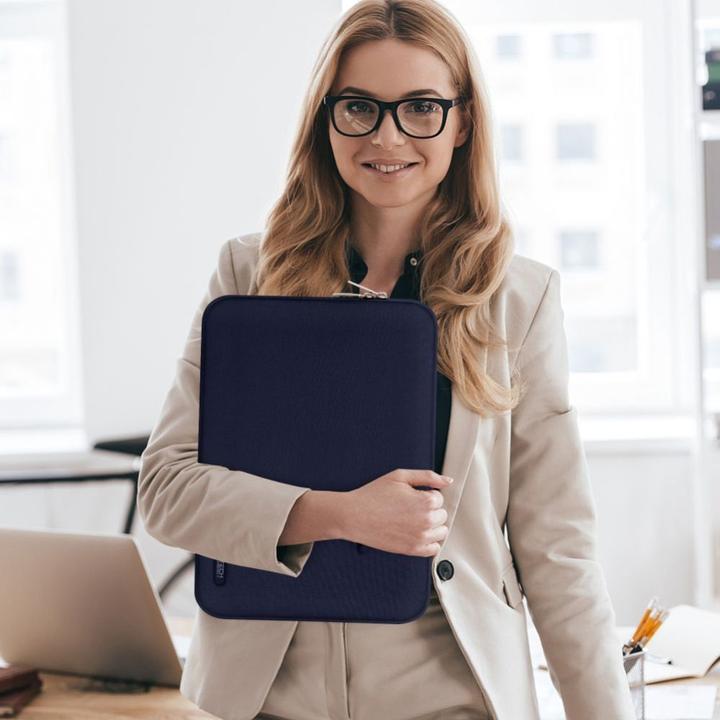 Actual product image Tech-Protect None (14")