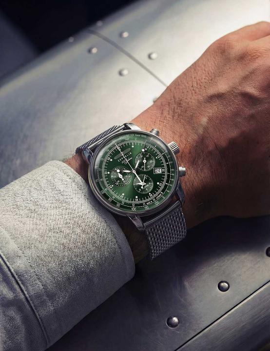 Produktbild Zeppelin 100 Jahre (Analoguhr, Chronograph, 42 mm)