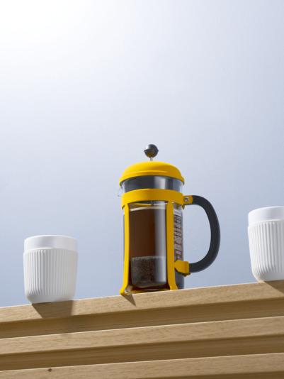 Produktbild Bodum Becher Douro Porzellan mit Silikonhülle 2 Stück 0.3 l (200 ml, 2x)