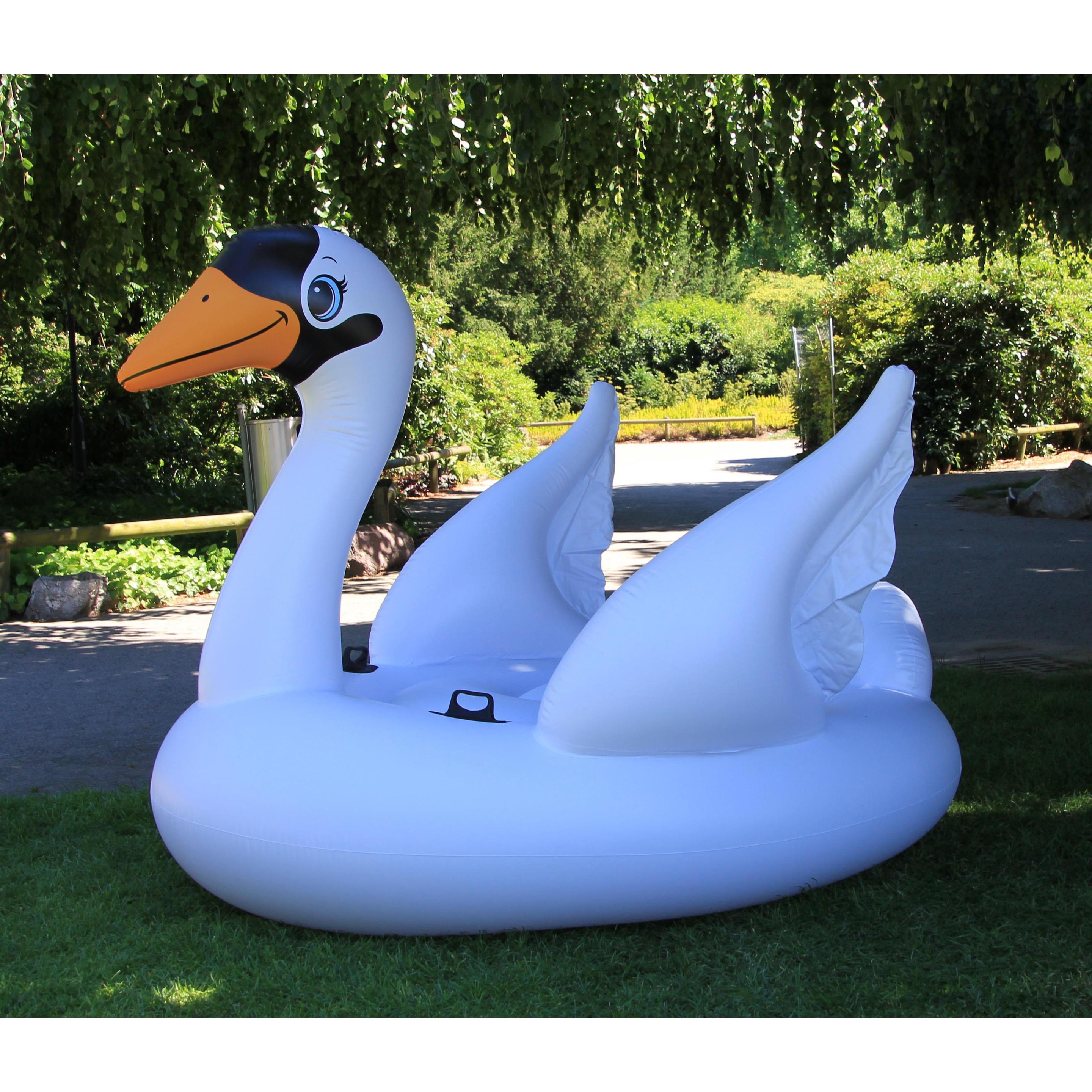 Thumbnail - Intex Mega Swan Island