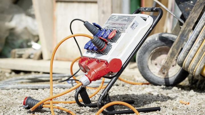 Image du produit Steffen Distributeur de chantier 32A équipé (6 x, Type 23, Type 25, CEE 16/5, CEE 32/5)