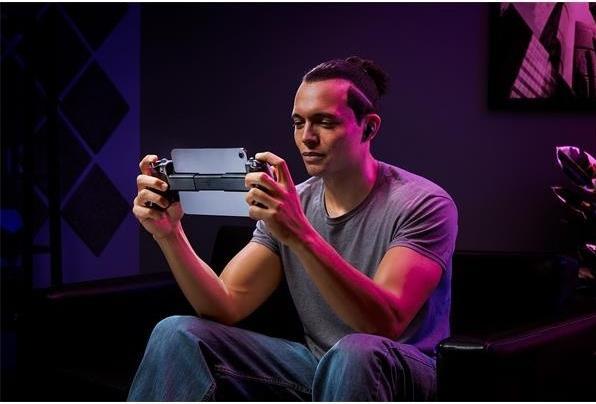 Actual product image Razer Kishi Ultra Gaming Controller (iOS, Android)