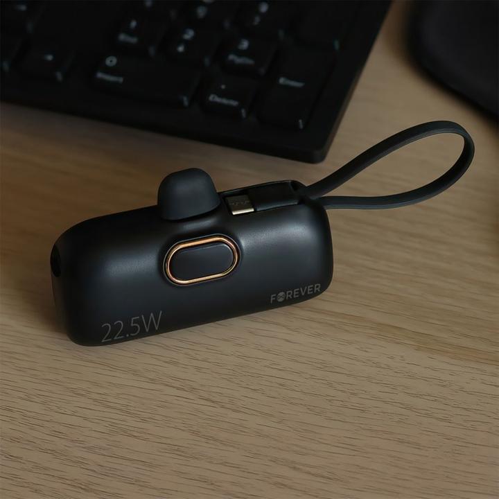 Actual product image Forever mini power bank MTB-100 22.5W 5000 mAh USB C black (5000 mAh, 22 W, 18.50 Wh)