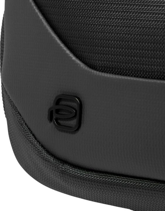 Image du produit Piquadro Gürteltasche aus recyceltem Stoff und Leder