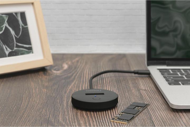 Actual product image Digitus M.2 NVMe/SATA Docking Station