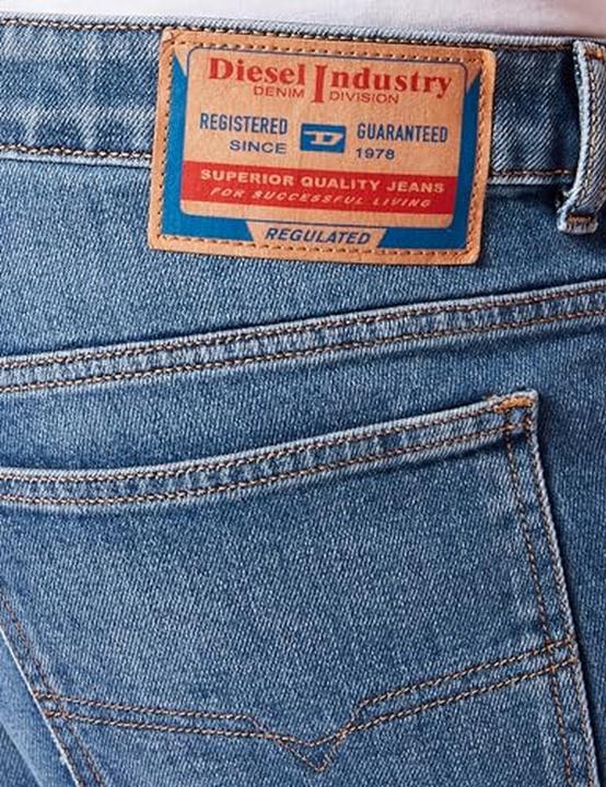 Immagine prodotto Diesel Jeans slim corti uomo, comodi e casual (28)