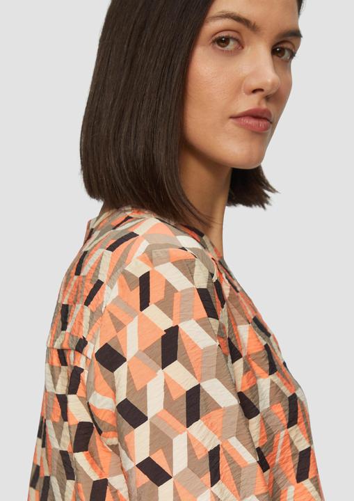 Actual product image s.Oliver Bluse Strukturierte Bluse mit V-Ausschnitt (42)