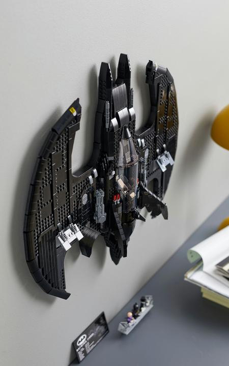 Actual product image LEGO 1989 Batwing (76161, LEGO DC, LEGO Rare Sets)