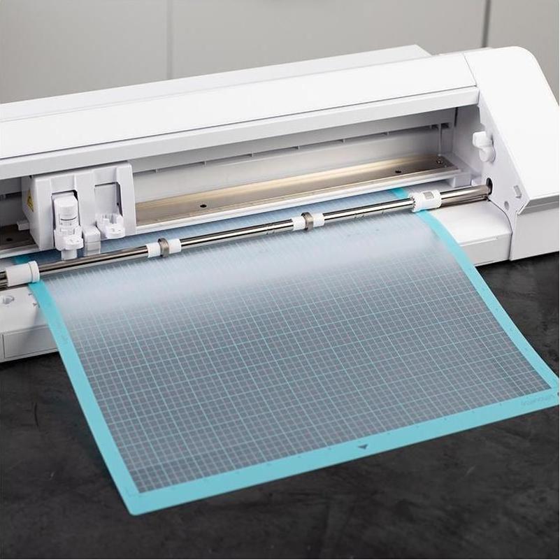 Thumbnail - Silhouette Cameo Plus Cutting Mat