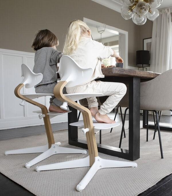 Produktbild Stokke Nomi Black Buche Black Hochstuhl (Hochstuhl)