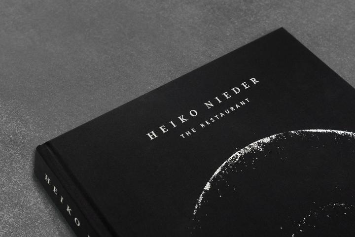 Actual product image The Restaurant (German, Heiko Nieder, 2021)