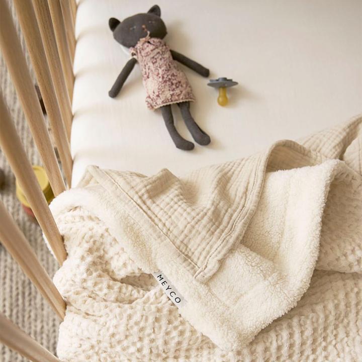 Actual product image Meyco Waffle teddy baby blanket
