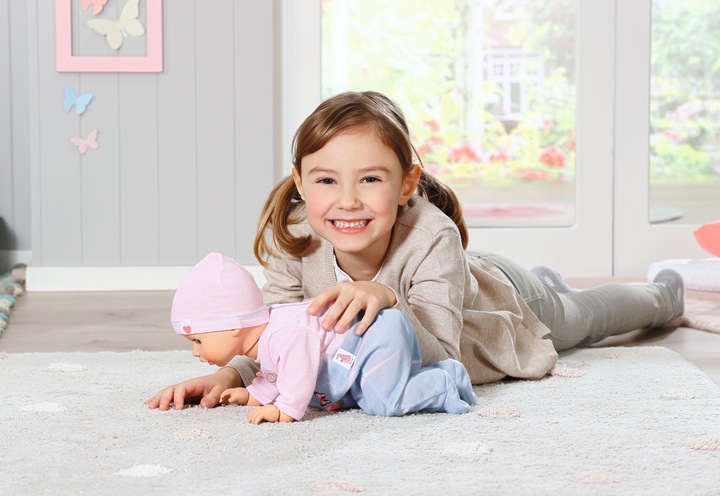 Produktbild Baby Annabell Lilly lernt laufen