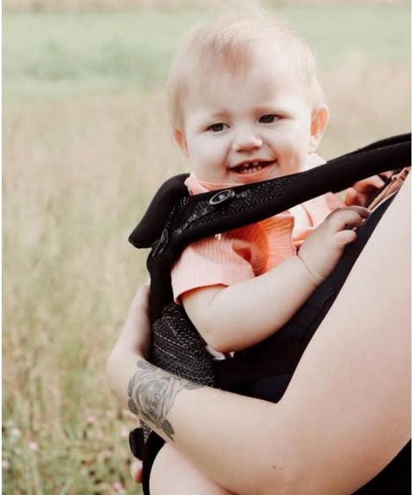 Productafbeelding Dooky Terra Nova stretch gebreide draagzak zwart