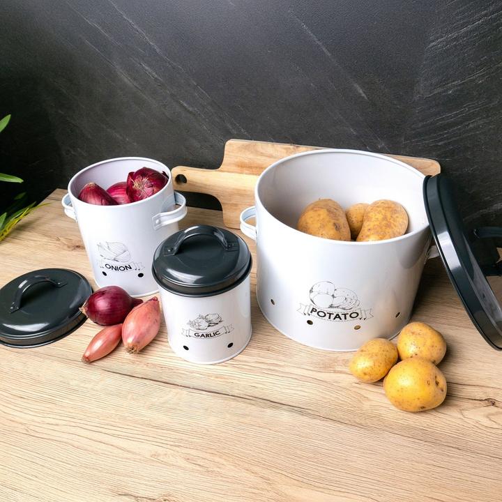 Actual product image Intirilife Set of 3 Food Storage Tins Storage Tins with Lids