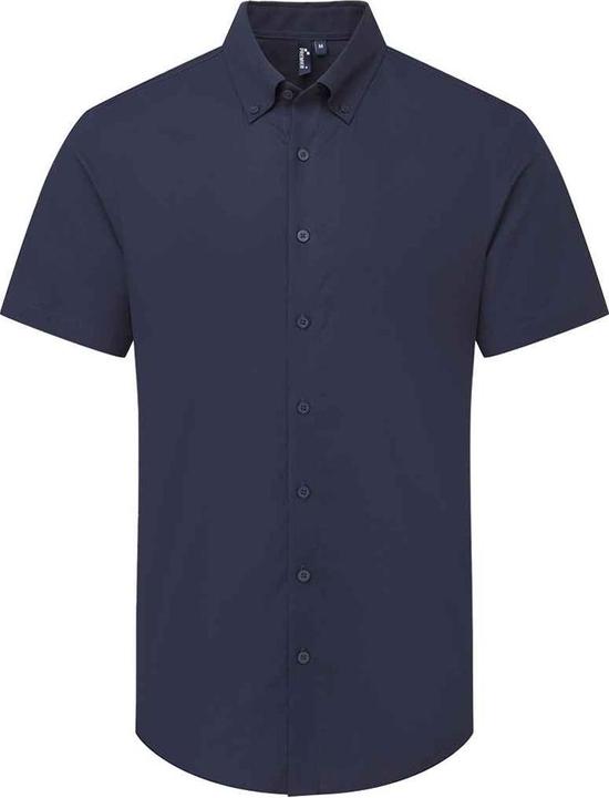 Marineblau