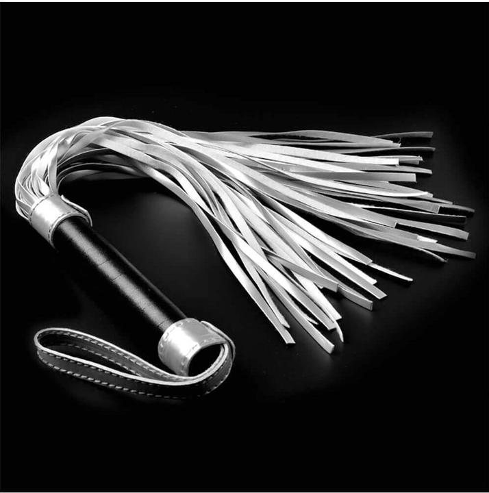 Produktbild Lovetoy Flogger Kunstleder Silber und Schwarz