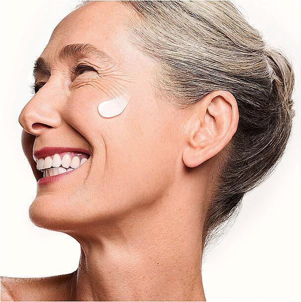 Immagine prodotto Shiseido Ricarica di Crema Suprema Concentrata VITAL PERFECTION (50 ml, Crema da giorno)