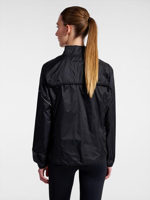 Actual product image Newline Women's packable waterproof jacket (S)