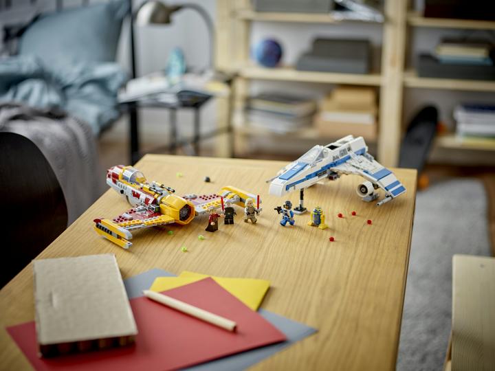 Produktbild LEGO New Republic E-Wing vs. Shin Hatis Starfighter (75364, LEGO Star Wars)