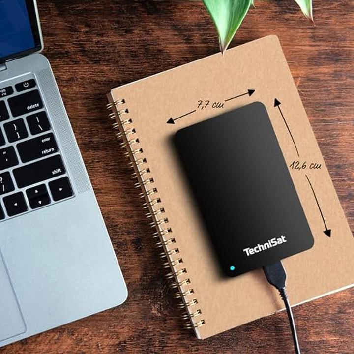 Produktbild TechniSat STREAMSTORE 24-2,5 Zoll USB 3.2 Festplatte mit 1 TB Speicherplatz und LED Anzeige (1000 GB (1 TB)