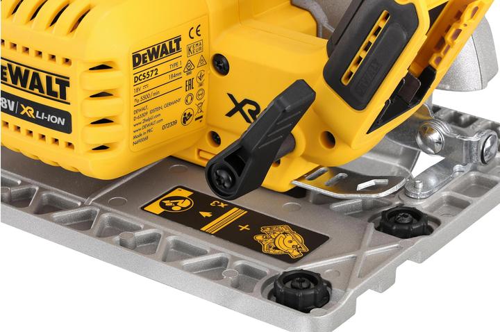 Actual product image DeWalt Handheld circular saw