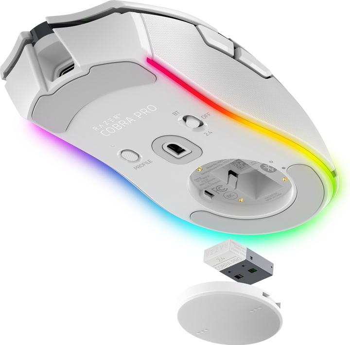 Actual product image Razer Cobra Pro (Wireless)