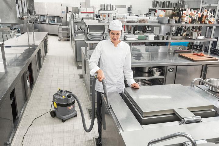 Productafbeelding Kärcher Professional NT 22/1 Ap Te L (Nat-droog stofzuiger)