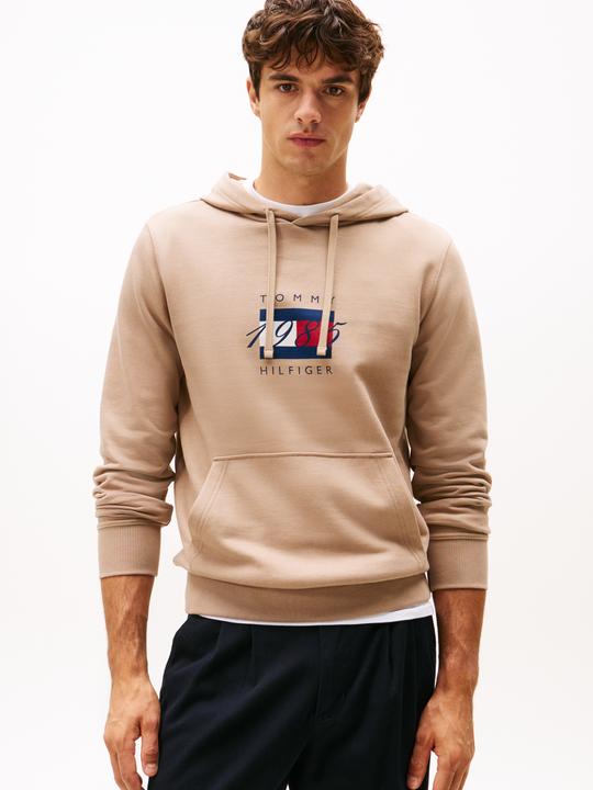 Produktbild Tommy Hilfiger Kapuzenpullover mit linearer Flaggen-Grafik (XXL)