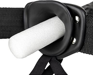 Image du produit RealRock Vibrating Hollow Strap-on No Balls - 6" / 15,5 cm