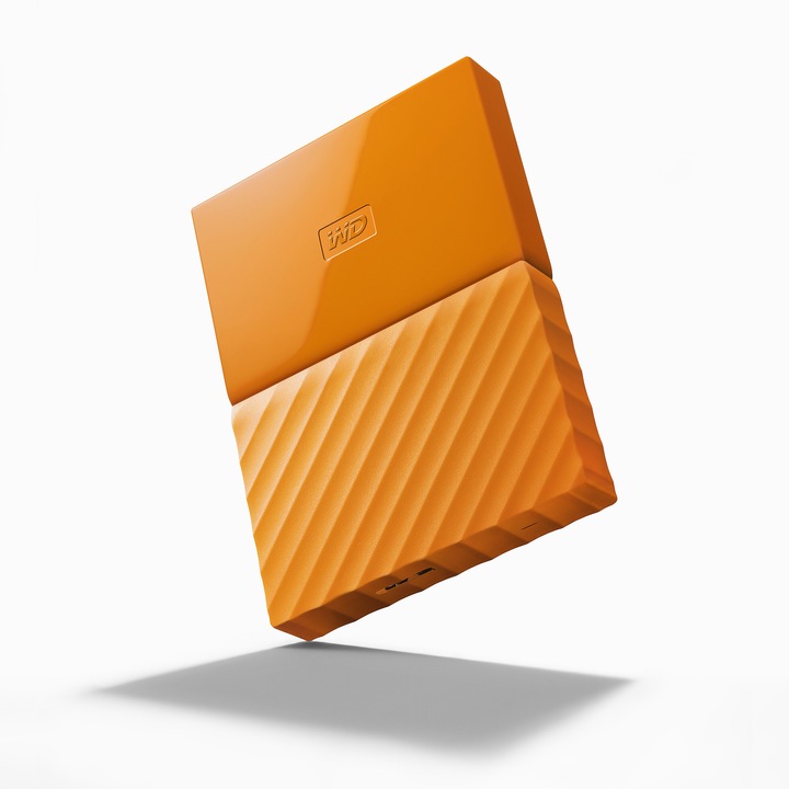 WD My Passport (1 TB)