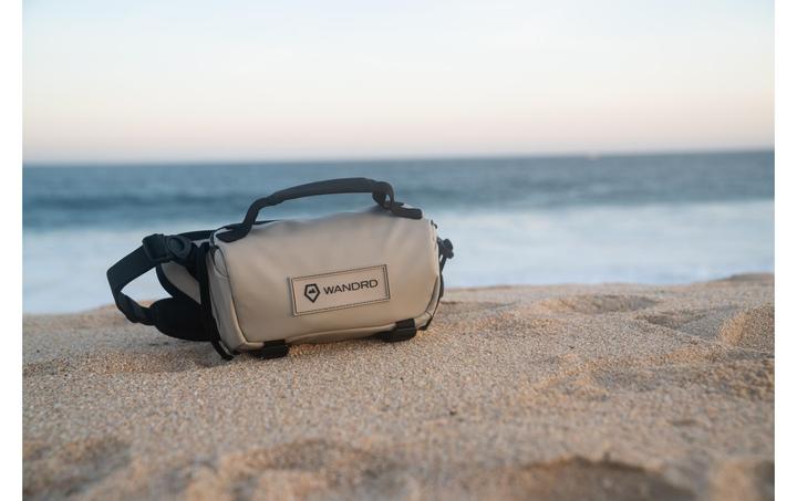 Actual product image Wandrd Roam Sling (Camera shoulder bag, 3 l)