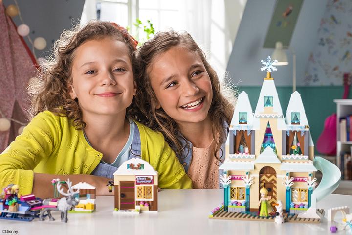 Immagine prodotto LEGO Celebrazione del castello di Arendelle (41068, LEGO Disney)
