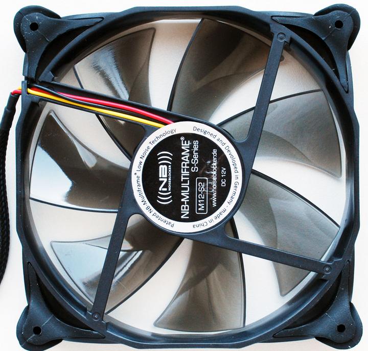 Produktbild Noiseblocker Multiframe S-Series MF12-S1 (120 mm, 1 x)