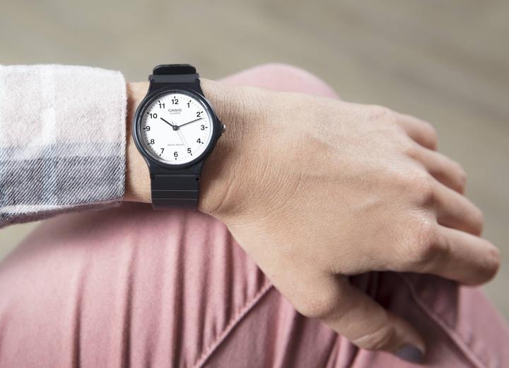 Immagine prodotto Casio MQ24-7B (Orologio da polso analogico, 34 mm)