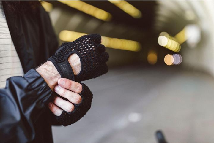 Actual product image Thousand Courier Gloves Stealth Black (L) (L)