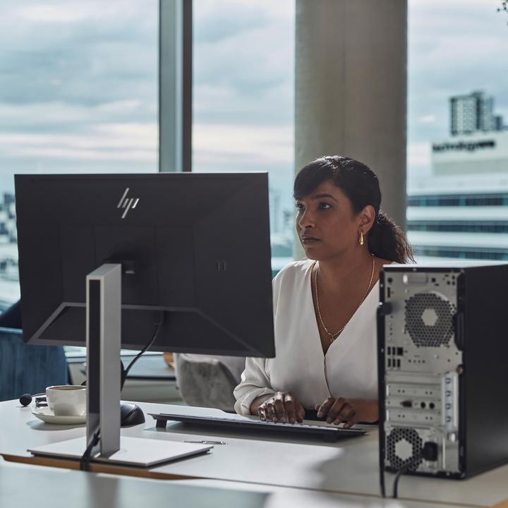 Image du produit HP Pro Tower 400 G9 (Intel Core i7-14700, 32 Go, 1000 Go, Radeon RX 6300)
