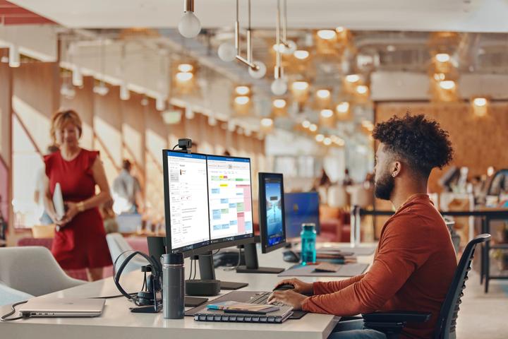 Actual product image HP Series 3 Pro 324ph (1920 x 1080 pixels, 23.80")