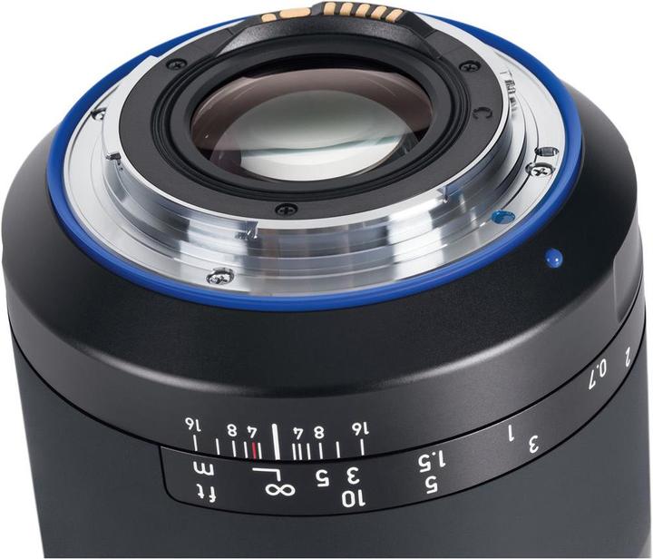 Actual product image Zeiss Milvus 1.4 / 35mm ZE Canon EF (Canon EF, full size)
