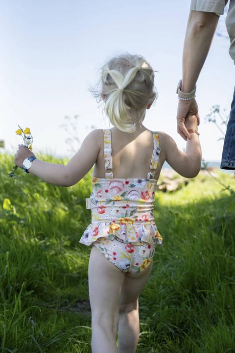 Immagine prodotto Filibabba Eva – Badeanzug 1-2 Jahre – Ocean Blossom (28, 30, 32, 34, 36, 38, 40, 42, 44, 46, 48, 50, 52, 54, 56, 58, 60, 62, 68, 74, 80, 86, 92)