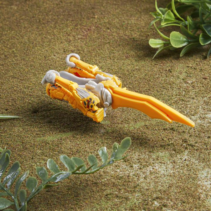 Actual product image Hasbro Robot-weapon, 7.5 cm