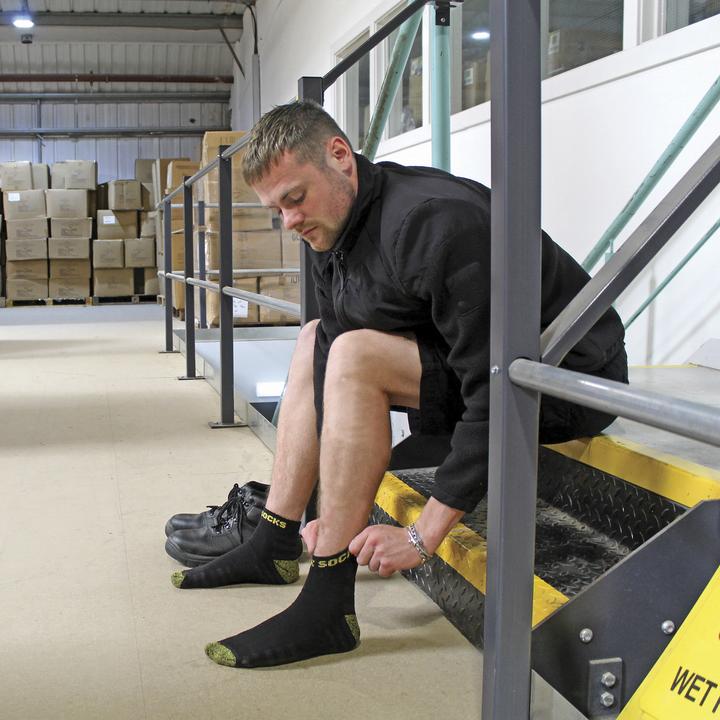 Image du produit Sock Snob 15er Pack Arbeitssocken Kurz | Gepolsterte Sneaker Socken (paquet de 15, 39 - 45)