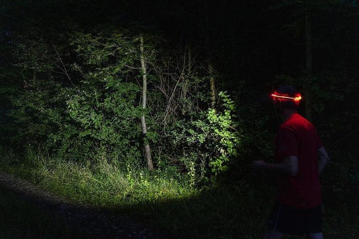 Immagine prodotto Nordride Lampada frontale LED Active Sport R, 330 lumen, IP65, nero (330 lm)