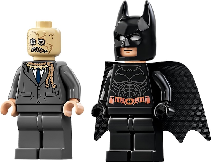 Actual product image LEGO Batmobile Tumbler: Scarecrow Showdown (76239, LEGO DC)