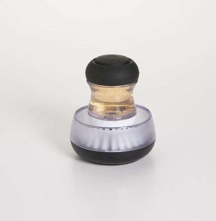 Actual product image OXO hand brush (1 pcs.)