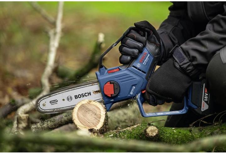 Image du produit Bosch Professional GKE 18V-20 (solo C) (Tronçonneuse à batterie)