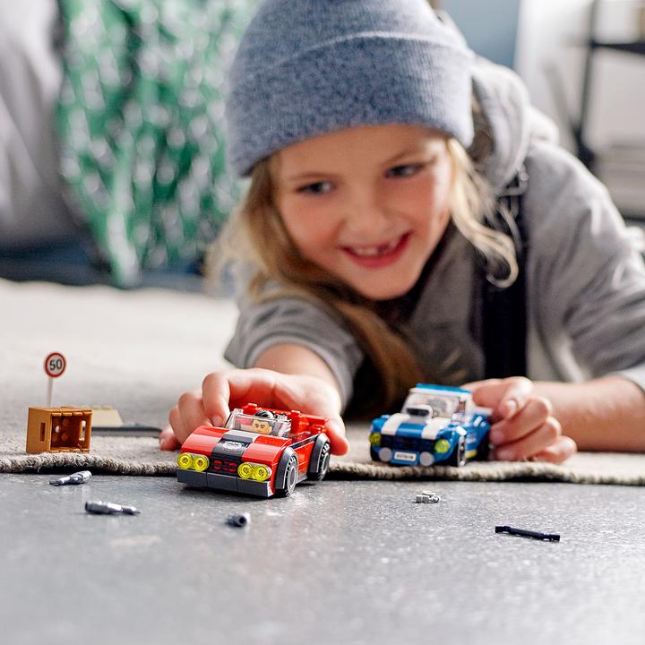 Produktbild LEGO Festnahme auf der Autobahn (60242, LEGO City)